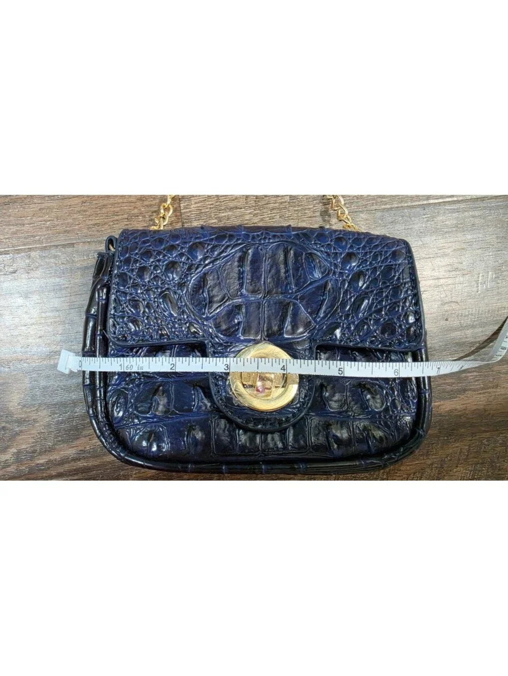 Elegant Navy Blue Croc-Embossed Faux Leather Crossbody Bag with Gold Chain